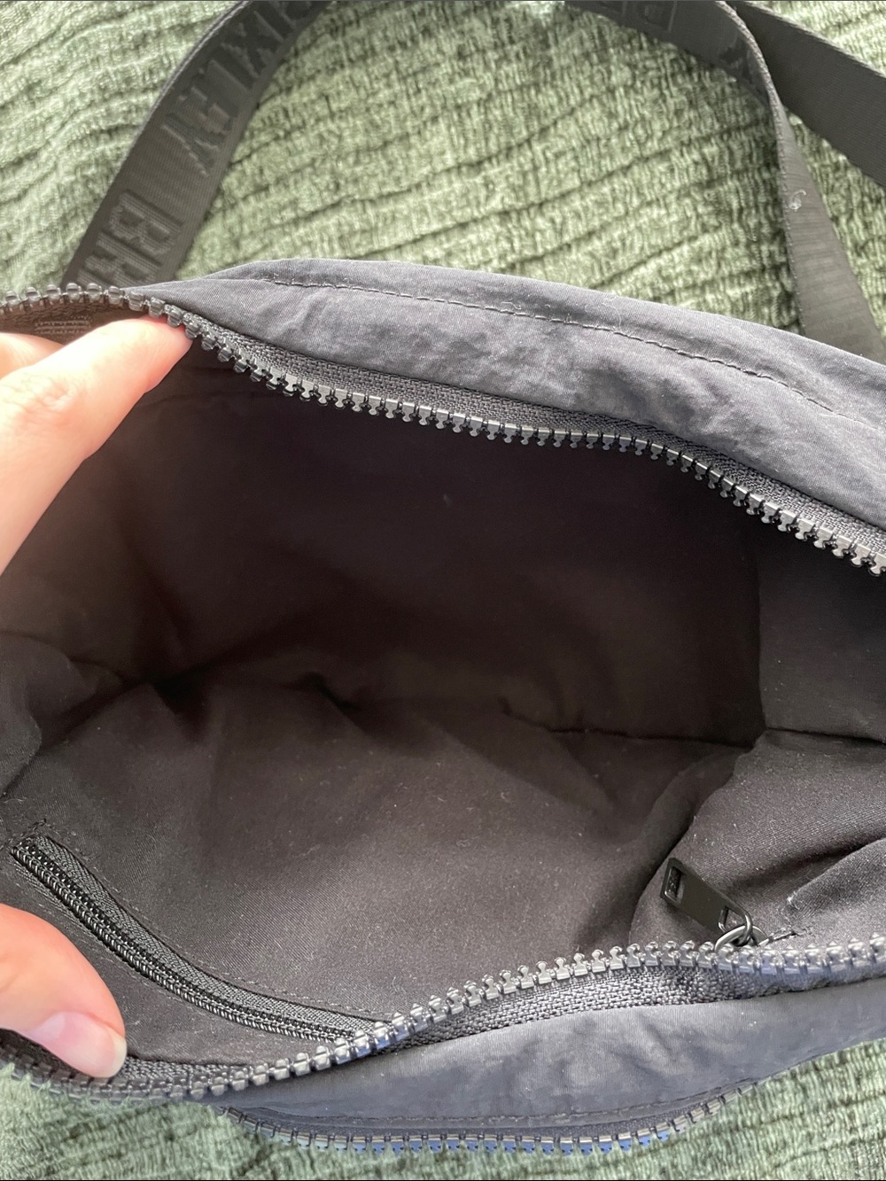 Brixley Onyx Crescent Crossbody Bag - Picture 8 of 11